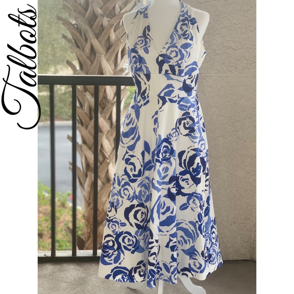 TALBOTS BLUE FLORAL PRINT POCKET V NECK MAXI DRESS